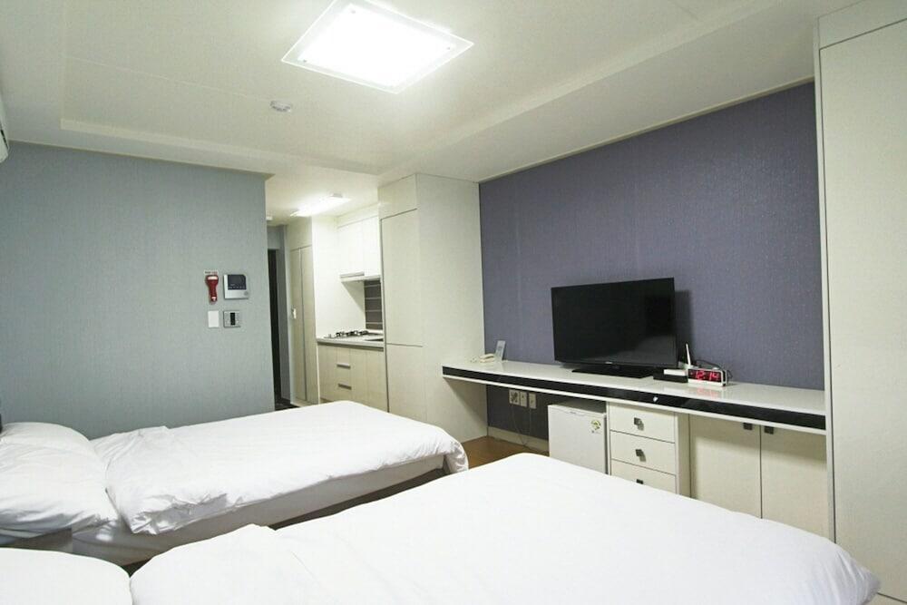 Jeju Airport Hotel Esterno foto