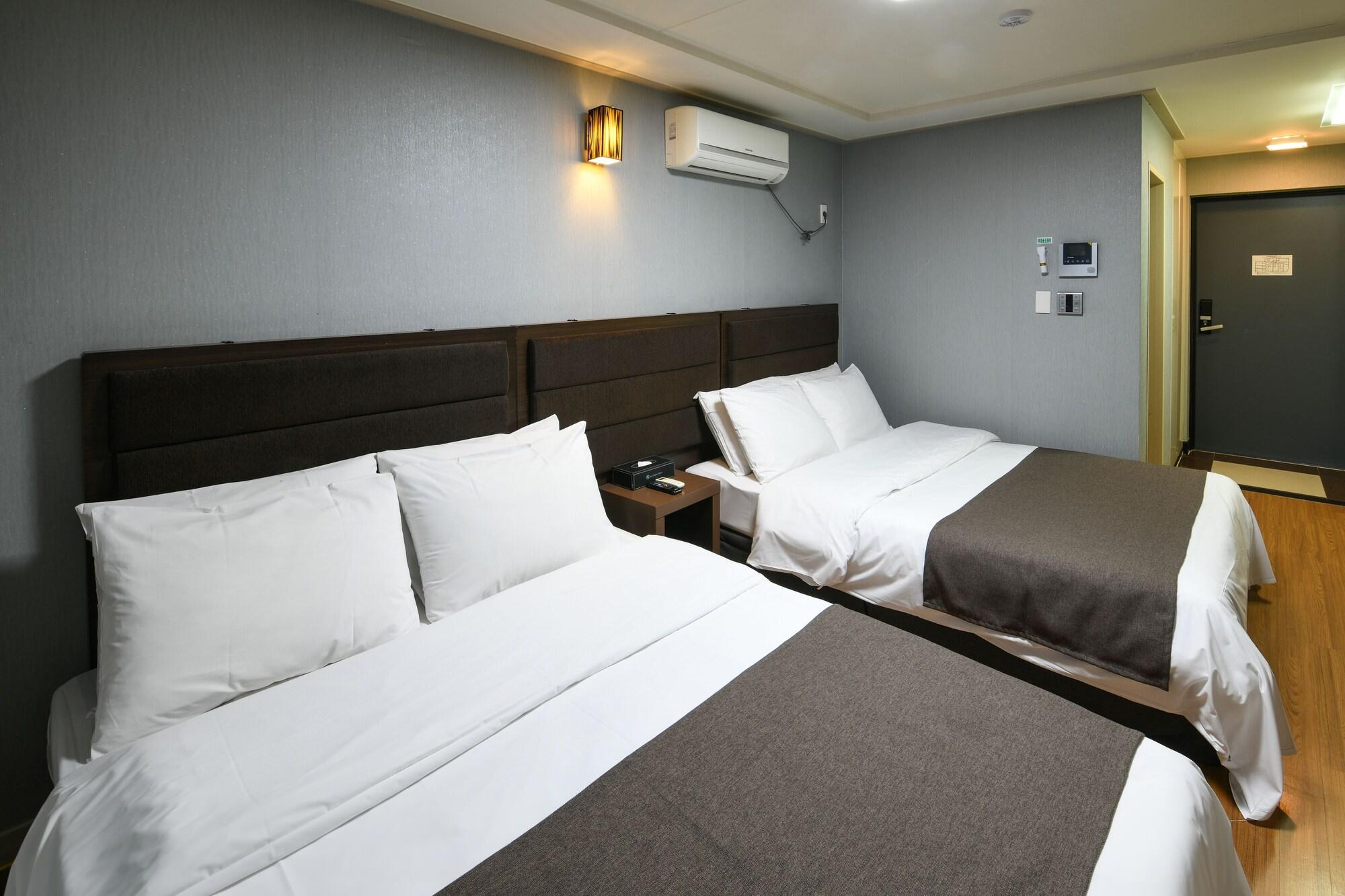 Jeju Airport Hotel Esterno foto