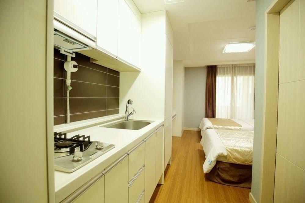 Jeju Airport Hotel Esterno foto